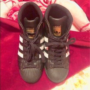 Adidas Pro Model sneakers